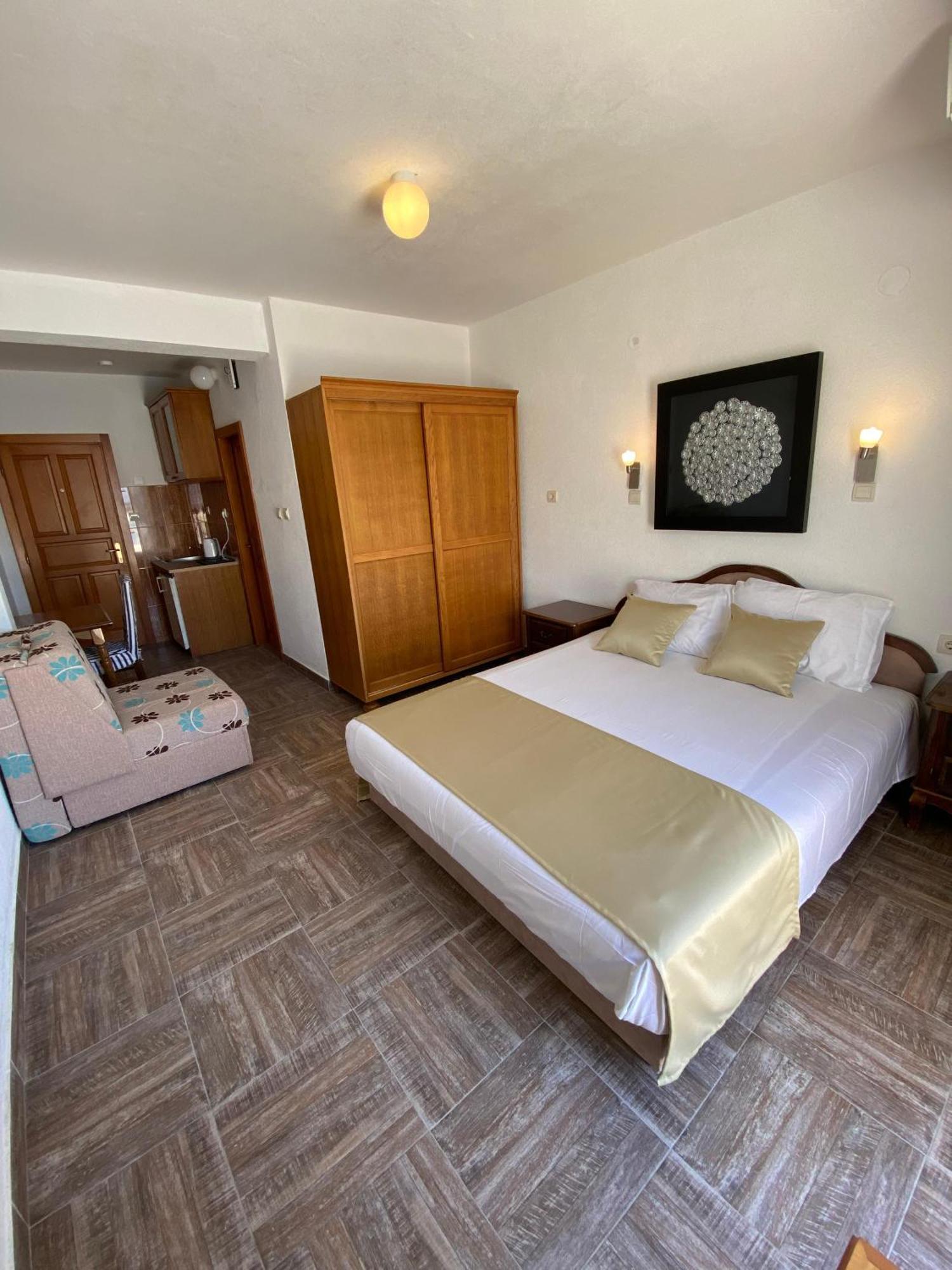 New Hotel Kuc By Marvel Budva Exterior foto