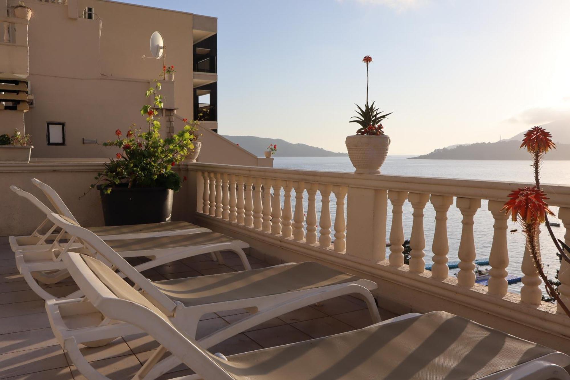 New Hotel Kuc By Marvel Budva Exterior foto